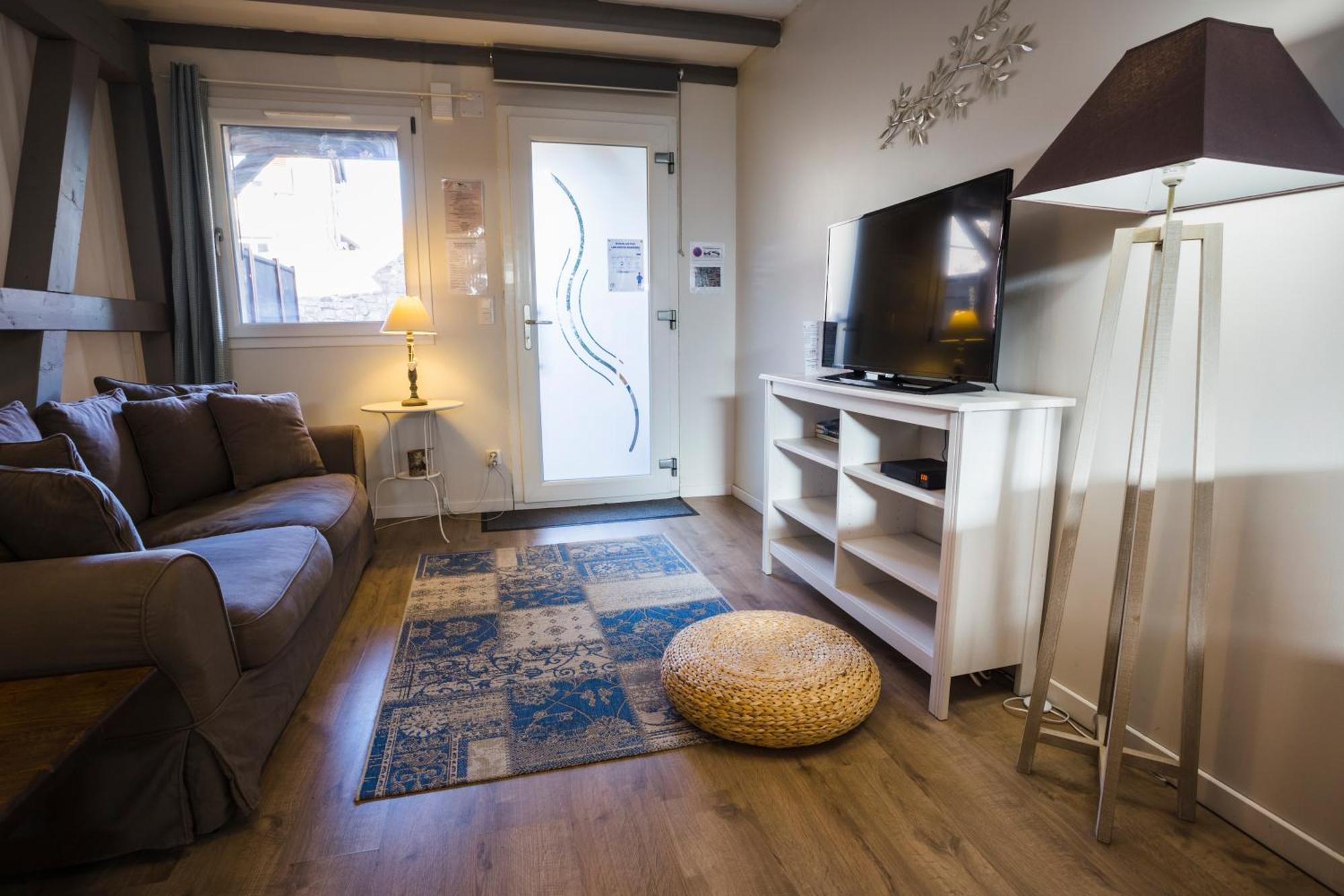 Meubles De Tourisme Griotte Et Cannelle Apartment Bergbieten Phòng bức ảnh
