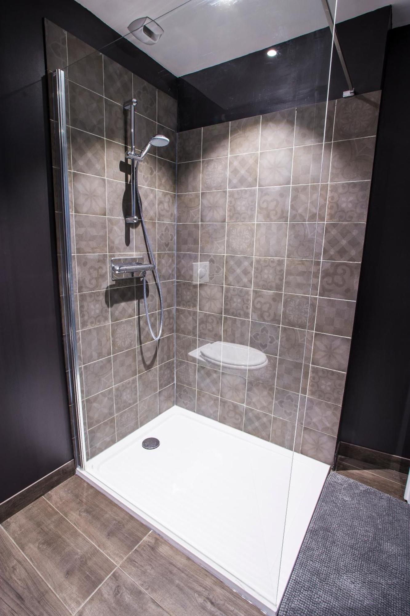 Meubles De Tourisme Griotte Et Cannelle Apartment Bergbieten Phòng bức ảnh